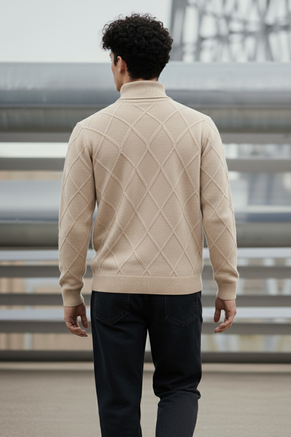 Strickpullover mit Struktur | Jonas – Creme mit Rautenmuster